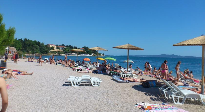Holiday Resort Laura Zara Esterno foto